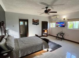 2 Bedroom Condo; Pool and Patio, vacation rental in Kingston