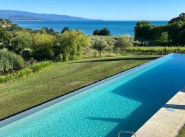 Windhover Estate, hotel i Tasman