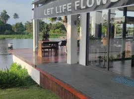 Tara Terrace Resort ธารา เทอร์เรซ รีสอร์ท