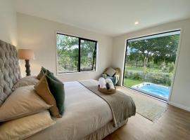 Coatesville Country Retreat, villa i Auckland