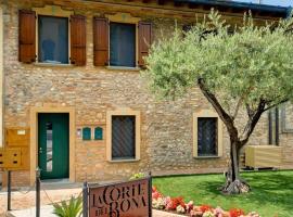 La Corte Del Bona - apartment for short rentals -, khách sạn giá rẻ ở Erbusco