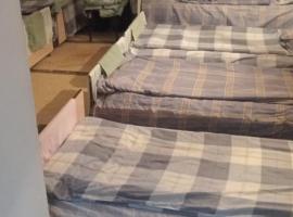 Top, hotel in Türkistan