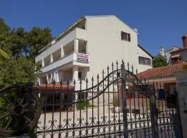 Apartments Villa Ban