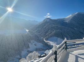 Ferienwohnung Fotscherblick, hotel en Sellrain