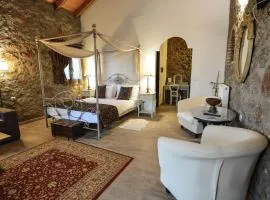 Trikalon Muses Art Suites