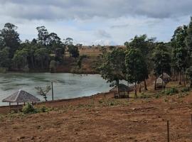 Trapeang Sneh, hotell sihtkohas Phumĭ Pu Ântrêng (1)