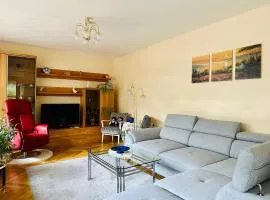 2,5-Zimmerwohnung mit Terrasse - KEINE Monteure