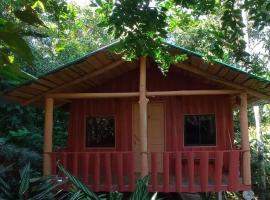 Cabaña De Montaña, hotel barato en Aguas Claras