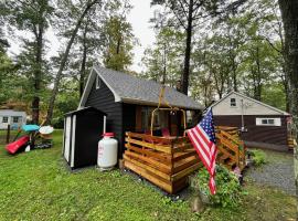 Wally's Cottage, holiday rental in Hawley