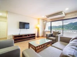 Patong tower deluxe Seaview 2BR1901