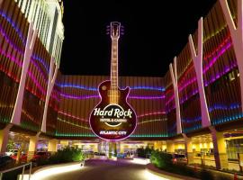 Nice Unit at The Hard Rock Cafe Casino Atlantic City, hotel i Atlantic City