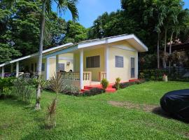 Jackys homestay, hotel in Bug-ong