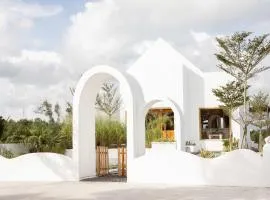 Country Road Villa
