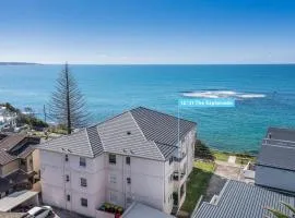 On The Esplanade - Close to beach & Cronulla mall with Aircon