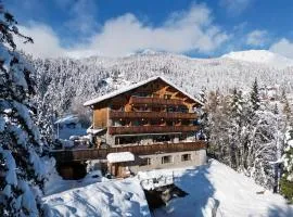 Colorado Riders Chalet