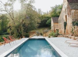 MAISON CISTUS - Maison d'hôtes de charme - Suites et gîte avec terrasses privées - Proche de Sarlat, au coeur de la Nature, hotel em Vitrac