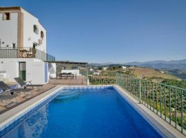 Villa Portillo, hotell i Iznate