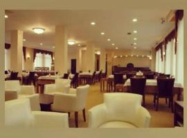 GRAND ADANUS HOTEL, hotel v destinaci Seyhan