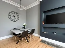 Spectacular View City Centre Haven