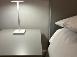 Appartamento CoVa, hotel v destinaci Opera