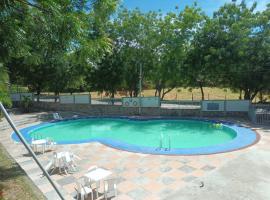 Casa campestre con piscina, casa a Palermo