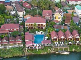 Golden Hotel Dondet, hotel v destinaci Ban Donsôm Tai