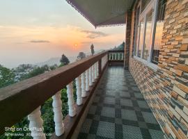 RKD HOMESTAY, hotel v mestu Kurseong