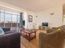 On The Beach 19 - Sea View Apartment