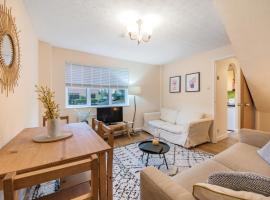 Stylish Short Term Let - Bucks, vacation rental in Bourne End