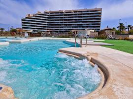 Los Flamencos Sea View Apartment, hotel amb jacuzzi a Cartagena