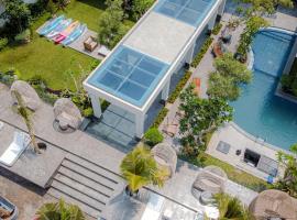 Tabebuya Resto & Resort, hotel v destinaci Kesembu