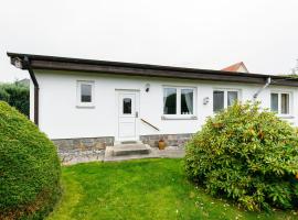 Holiday Home Bungalow 8 by Interhome, Hotel in Zinnowitz