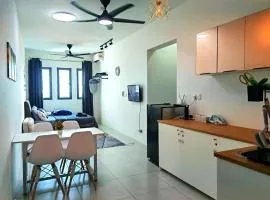 Summer Cozy Big Studio