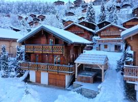 Chalet individuel 8 pers à Chatel Porte du soleil avec Jacuzzi exterieur, Hotel in Châtel