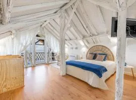 Casa da Ursa by LovelyStay