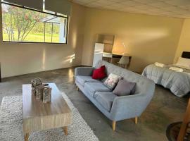 Room in Bungalow - Grandfathers Farm - Disfruta de la naturaleza en un lindo flat, cottage in Cajamarca