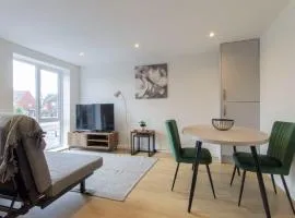 All Inn Apartments