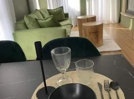 Luxury Green Apartment - up to 4 people