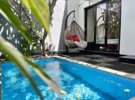 European Family Villa in Beranda 5 by BaliBenefit, vila v destinaci Ungasan