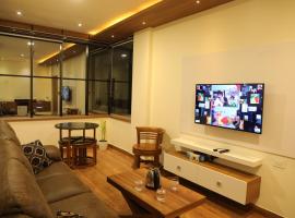 ํ๋ผ์นด๋์ ์์นํ ํธํ
MEDLEY REGENCY