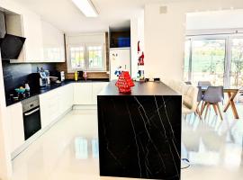 Viesnīca CHALET CALAFAT pilsētā Kalafata