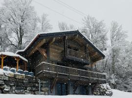 Chalet du Bonheur โรงแรมในBonnevaux