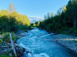 Olympic Trail Retreat, hotel di Sequim