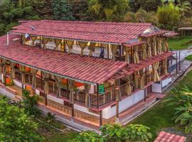 Kairí Lodge Natural Reserve, lantligt boende i Manizales