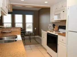 Fripp Villa Sleeps 4 with Free Amenity Passes