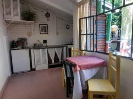 Bataclana Hospedaje y Residencia en Caminito, hotel in Buenos Aires