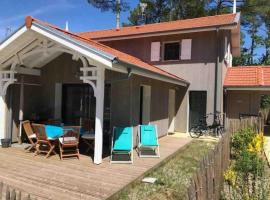 La Cigale du Pyla, au c&oelig;ur de l'&eacute;coquartier avec piscine commune