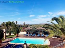 Sunset Sands Villa - Close to Platja de Muro & Can Picafort, hotell i Muro