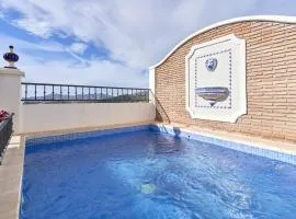 Apartment private swimming pool
