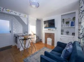 The Little Marlowe - 1 Bed City Centre Cottage